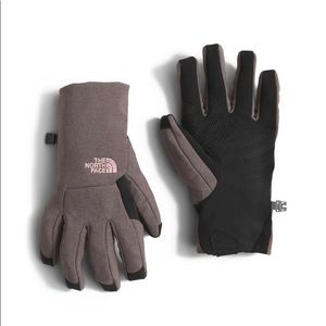 North Face Women’s Apex Etip Glove